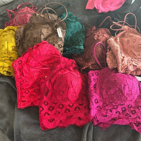 Zenana Outfitters Other - Zenana Bralette Bundle